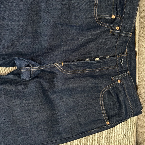 Levi Button Fly Denim Jeans (Unisex) - Picture 4 of 6